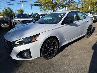New 2025 Nissan Altima 2.5 SR