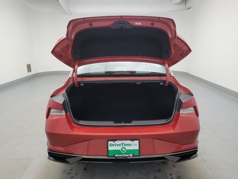 Used 2021 Hyundai Elantra Limited FWD image 29