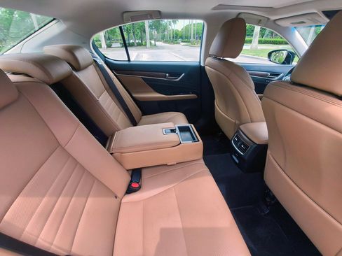 Used 2017 Lexus GS 350 w/ Preferred Accessory Package RWD image 15