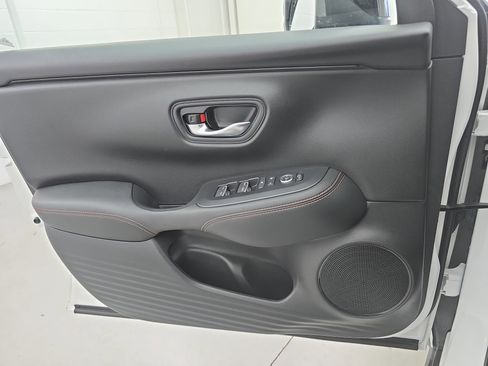 Certified 2024 Honda HR-V Sport image 26