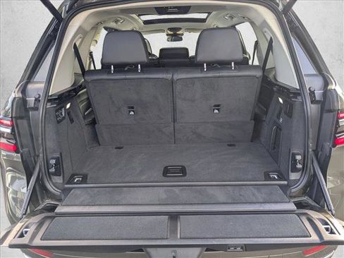 Used 2023 BMW X7 xDrive40i w/ Premium Package image 6