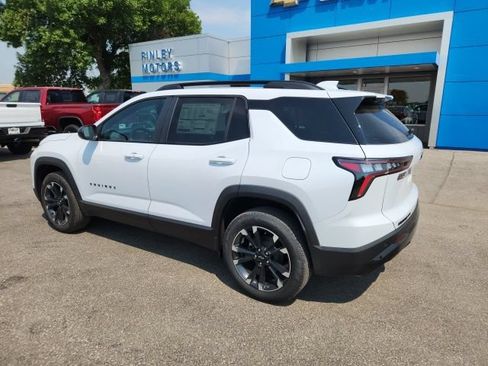 New 2027 Chevrolet Equinox RS AWD/4WD image 3