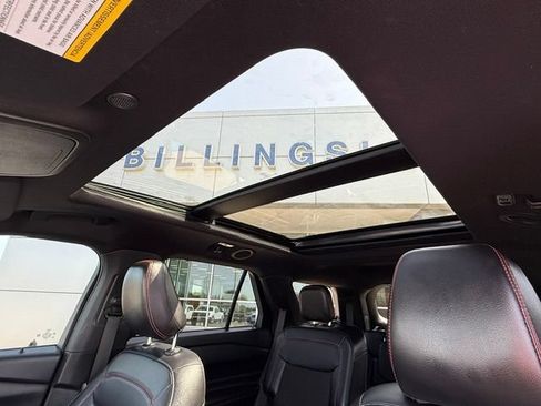 Used 2023 Ford Explorer ST-Line w/ Class IV Trailer Tow Package RWD image 14