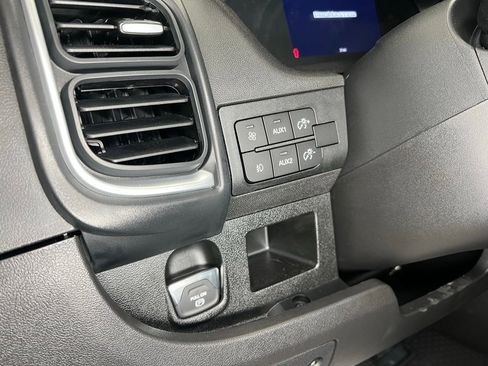 New 2026 RAM ProMaster 3500 w/ Quick Order Package 22G SLT image 14