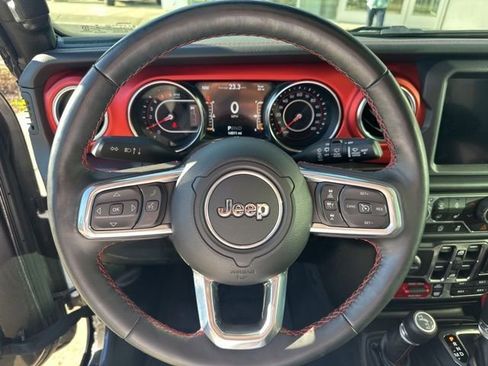 Used 2021 Jeep Wrangler Unlimited Rubicon image 12