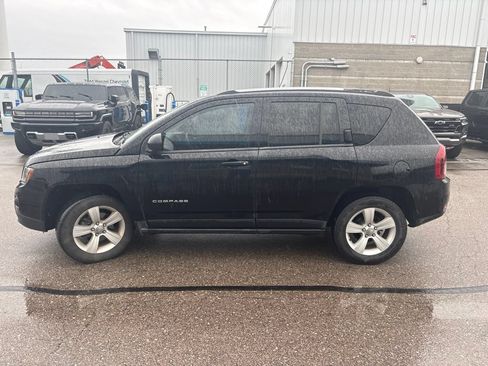 Used 2015 Jeep Compass Sport w/ Power Value Group AWD/4WD image 5