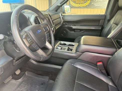 Used 2020 Ford Expedition XLT w/ Equipment Group 202A RWD image 12