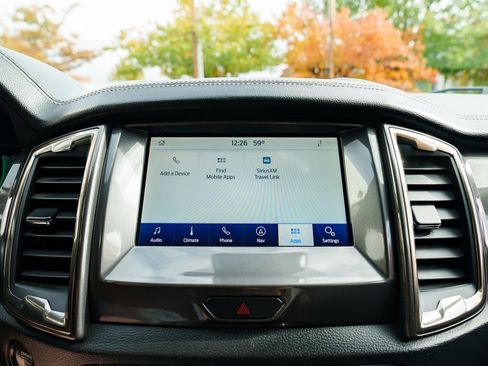 Used 2020 Ford Ranger Lariat w/ Equipment Group 501A Mid image 14