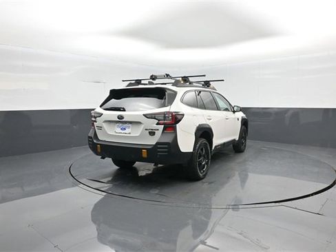 Used 2025 Subaru Outback Wilderness image 7