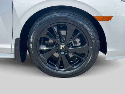 Certified 2023 Honda Odyssey Sport image 4