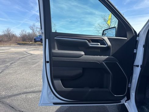 New 2026 Chevrolet Silverado 1500 LT w/ Protection Package image 7