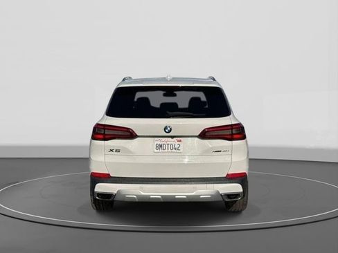 Used 2019 BMW X5 xDrive40i w/ Convenience Package AWD/4WD image 5