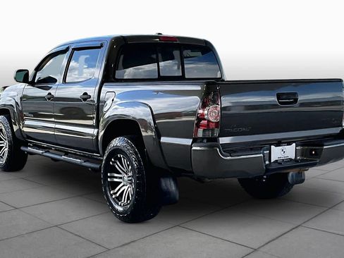 Used 2011 Toyota Tacoma PreRunner w/ SR5 Pkg #2 RWD image 11