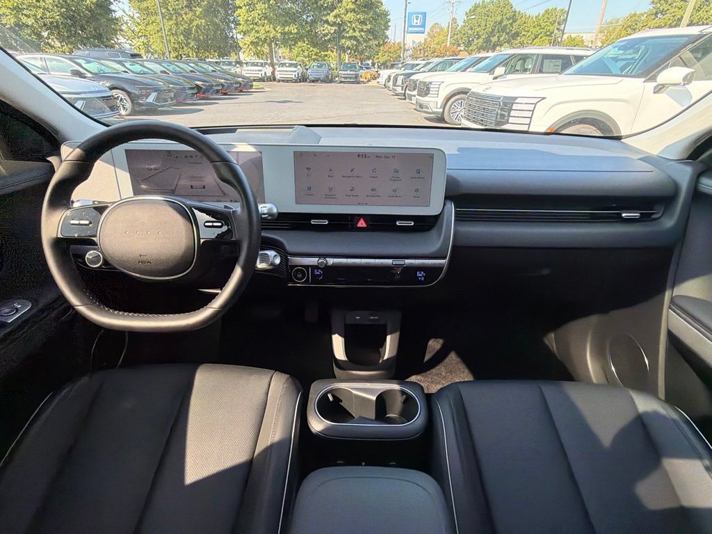 Certified 2024 Hyundai Ioniq 5 Limited RWD image 35