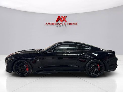 Used 2022 Ford Mustang Shelby GT500 w/ Technology Package RWD image 4