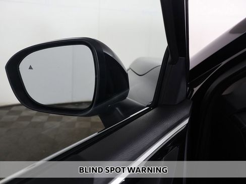 New 2026 Mitsubishi Outlander ES FWD image 5