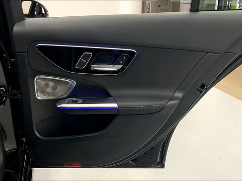 Used 2026 Mercedes-Benz C 300 Sedan image 12