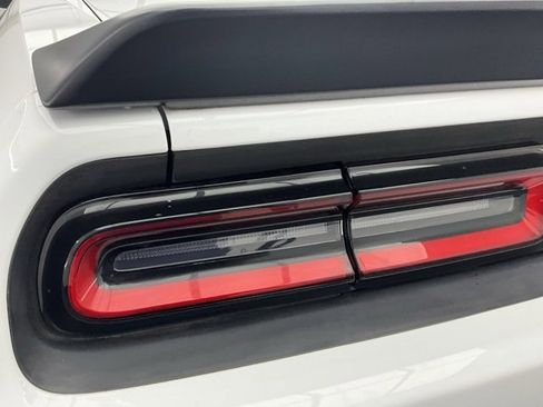 Used 2016 Dodge Challenger SRT Hellcat image 24