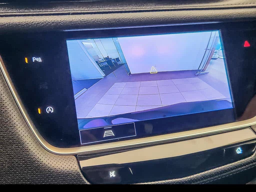 Certified 2025 Cadillac XT5 Premium Luxury w/ LPO, Floor Liner Package AWD/4WD image 18