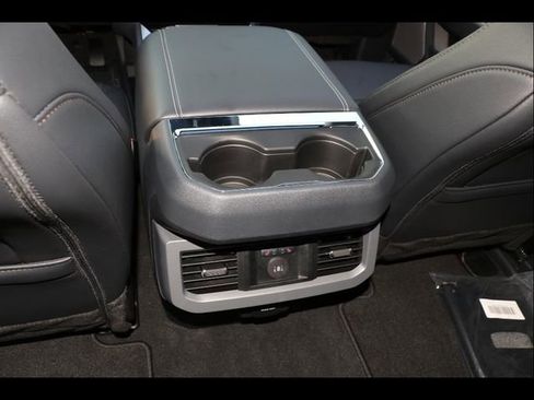 New 2025 Ford F250 Lariat w/ Lariat Ultimate Package image 17