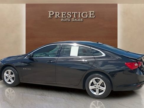 Used 2021 Chevrolet Malibu LS FWD image 25