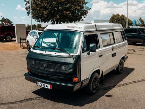 Used 1989 Volkswagen Vanagon GL RWD image 12