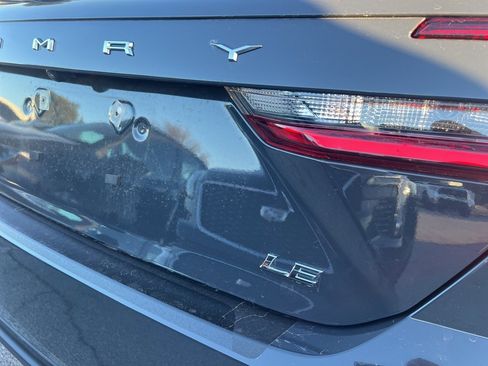 Used 2025 Toyota Camry LE image 7