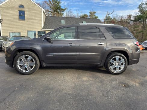 Used 2015 GMC Acadia Denali image 4
