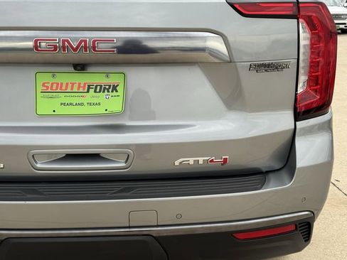 Used 2024 GMC Yukon AT4 w/ Technology Package image 6