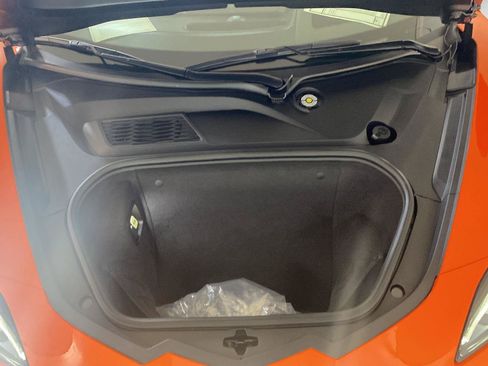 Certified 2020 Chevrolet Corvette Stingray Preferred Cpe w/ 2LT Preferred Equipment Group RWD image 36