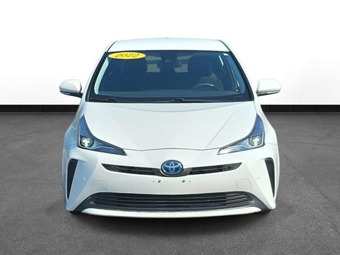 Used 2022 Toyota Prius LE FWD image 2