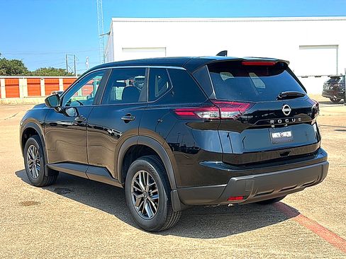 New 2026 Nissan Rogue S FWD image 5