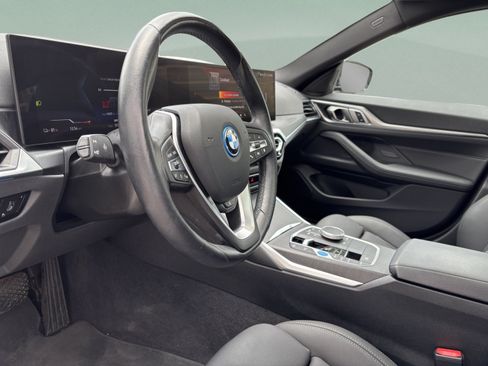 Used 2024 BMW i4 eDrive35 w/ Premium Package RWD image 19