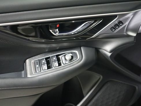 Used 2024 Subaru Outback Limited image 30