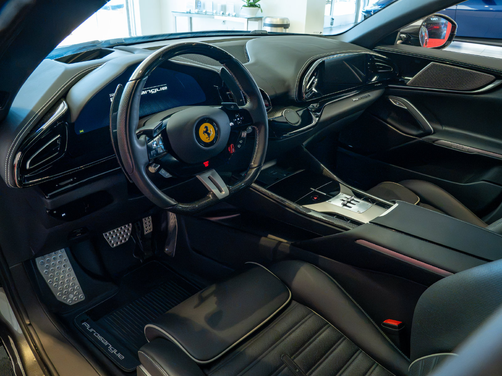 Used 2024 Ferrari Purosangue AWD/4WD image 9