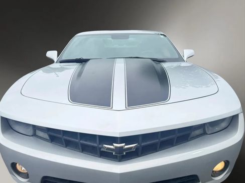 Used 2011 Chevrolet Camaro LT w/ RS Package RWD image 3
