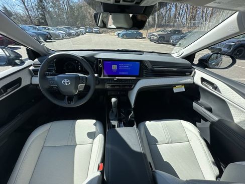 New 2026 Toyota Camry XLE AWD/4WD image 37