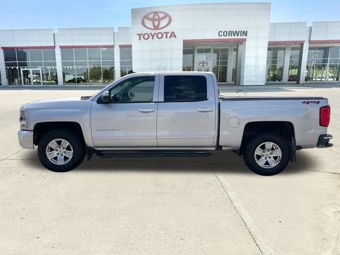 Used 2018 Chevrolet Silverado 1500 LT w/ All Star Edition AWD/4WD image 3