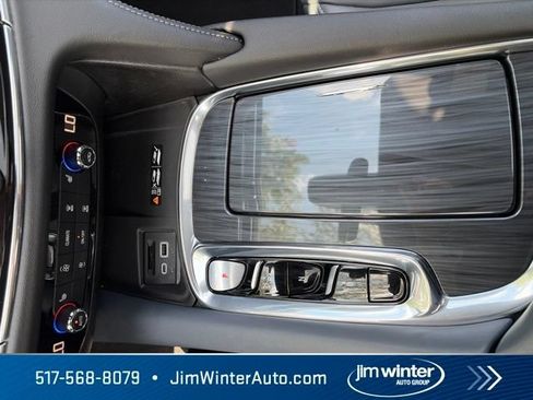 Certified 2023 Buick Enclave Essence w/ Experience Buick Package AWD/4WD image 29