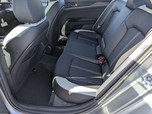 New 2026 Kia K5 GT-Line image 16