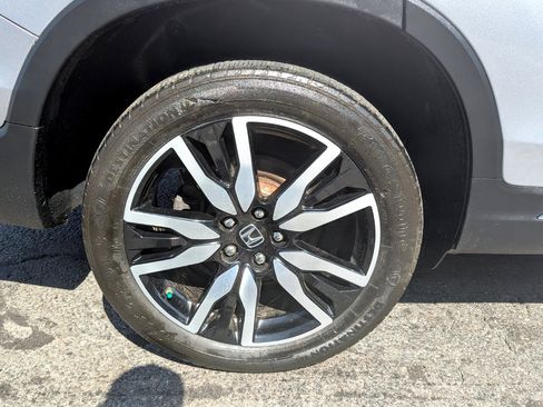 Used 2019 Honda Pilot Touring image 68