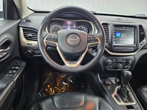 Used 2015 Jeep Cherokee Limited AWD/4WD image 14