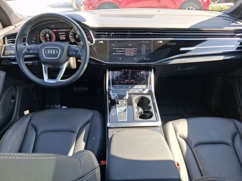 Used 2025 Audi Q7 3.0T Premium Plus AWD/4WD image 8