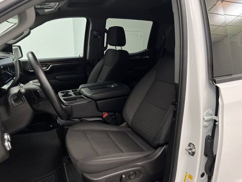 Used 2024 GMC Sierra 1500 Elevation AWD/4WD image 13