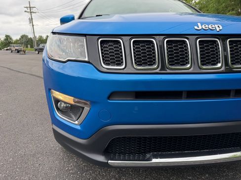 Used 2019 Jeep Compass Limited AWD/4WD image 6