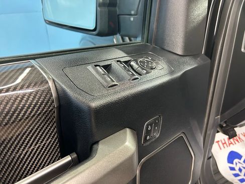 Used 2018 Ford F150 Raptor w/ Equipment Group 802A Luxury image 32