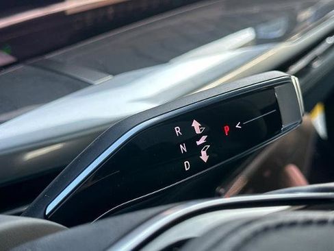 New 2025 Cadillac Escalade IQ Luxury 2 image 27