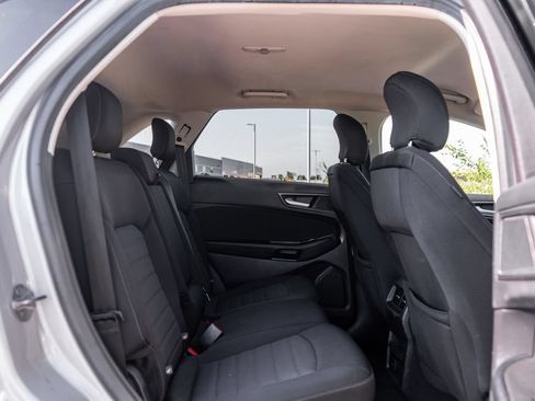 Used 2018 Ford Edge SE AWD/4WD image 13
