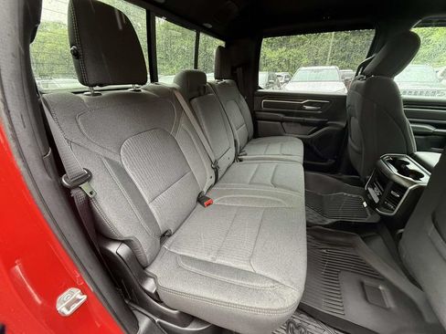 Used 2020 RAM 1500 Big Horn AWD/4WD image 10