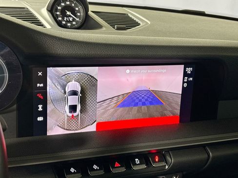 Used 2024 Porsche 911 Carrera 4 image 17